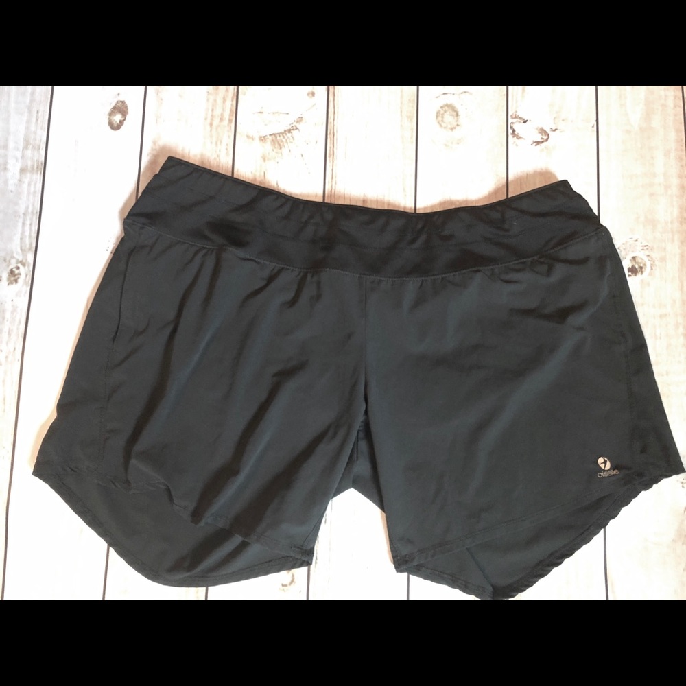 Oiselle Long ROGA Shorts Black EUC Size 12